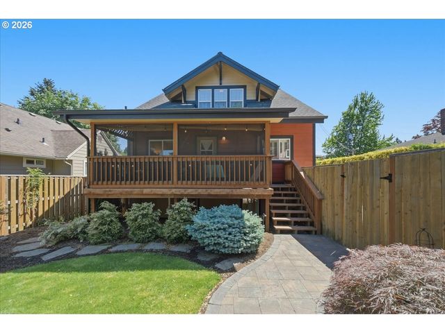 514 BEECH St, Vancouver, WA 98661