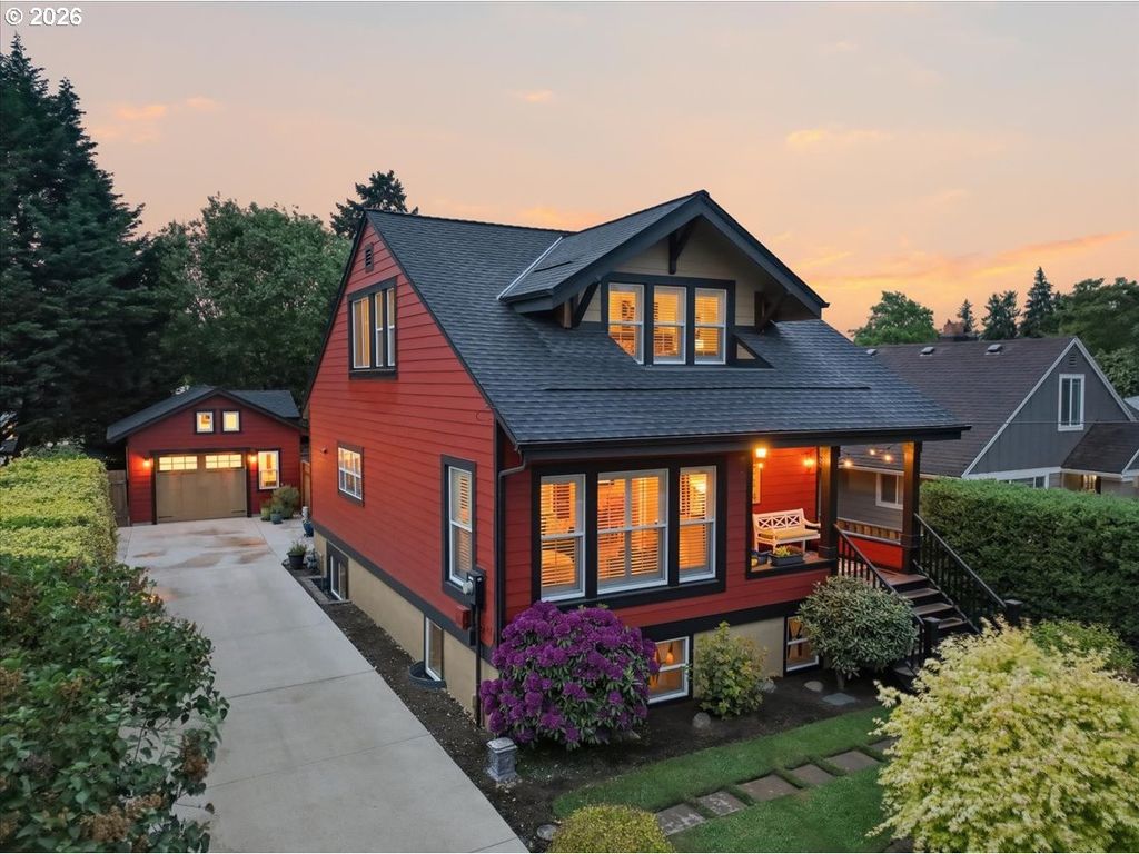 514 BEECH St, Vancouver, WA 98661