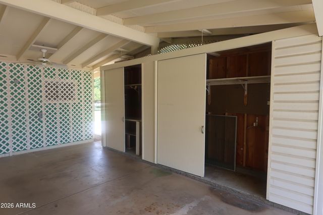 10222 W SNEAD Circle S, Sun City, AZ 85351