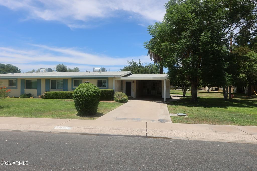 10222 W SNEAD Circle S, Sun City, AZ 85351 — photo 4