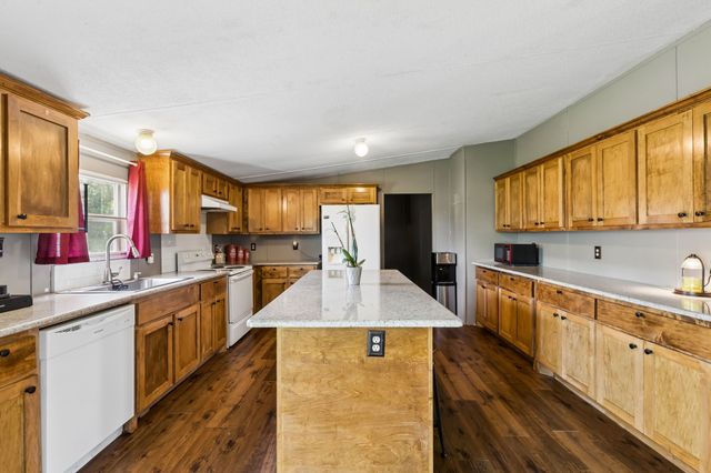3310 Old Sherman Road, Whitesboro, TX 76273