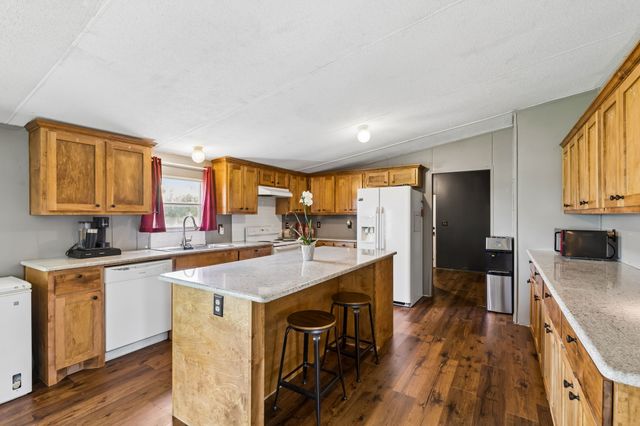 3310 Old Sherman Road, Whitesboro, TX 76273