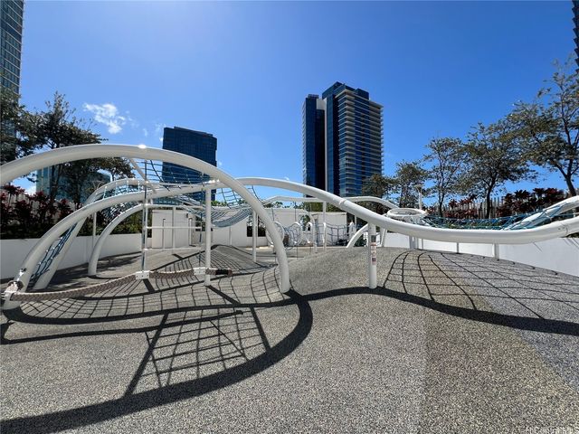 1000 Auahi Street 3403, Honolulu, HI 96814