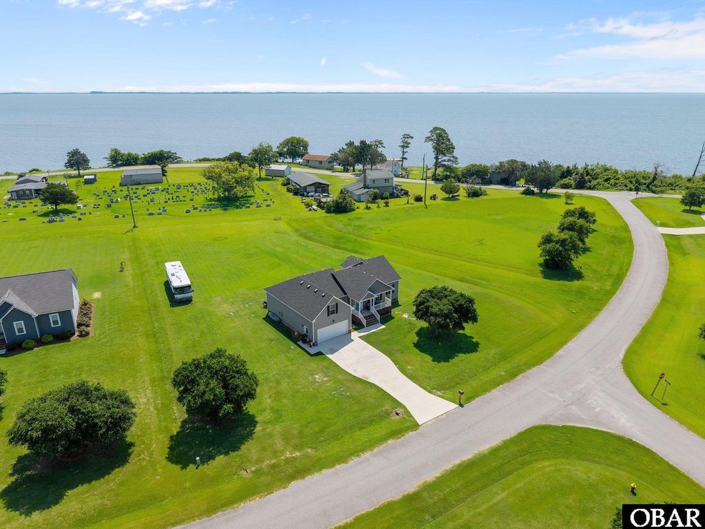 Image 35 of property listing at 102 Gull Rock View Lot 2, Coinjock, NC 27923