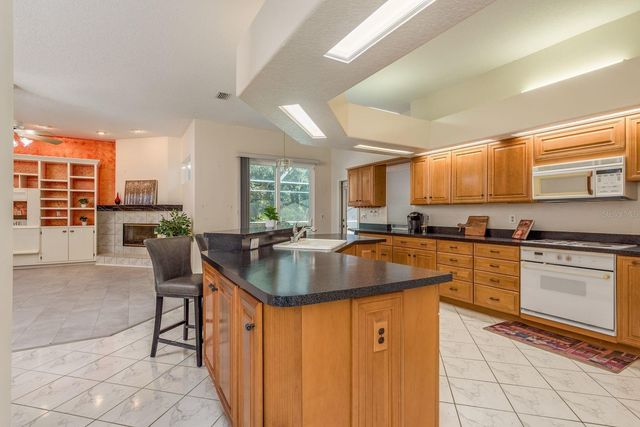 771 WEATHERSFIELD DRIVE, Dunedin, FL 34698