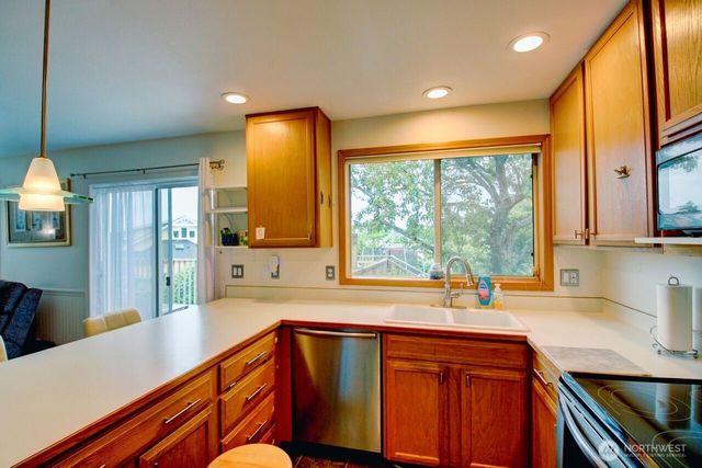 1711 25th H Court, Anacortes, WA 98221