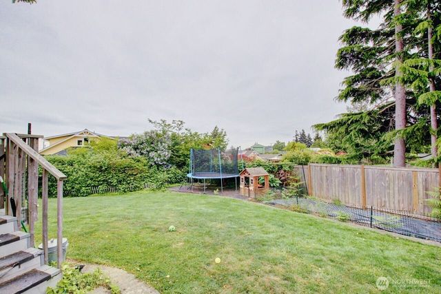 1711 25th H Court, Anacortes, WA 98221