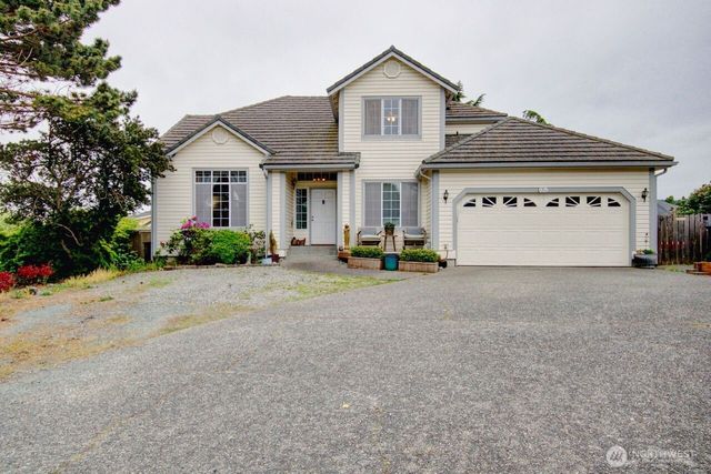 1711 25th H Court, Anacortes, WA 98221