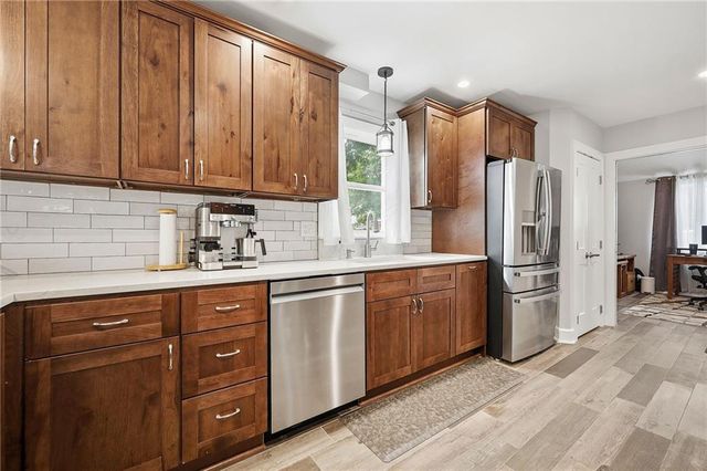 10283 Haskins Street, Lenexa, KS 66215