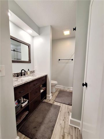 10283 Haskins Street, Lenexa, KS 66215
