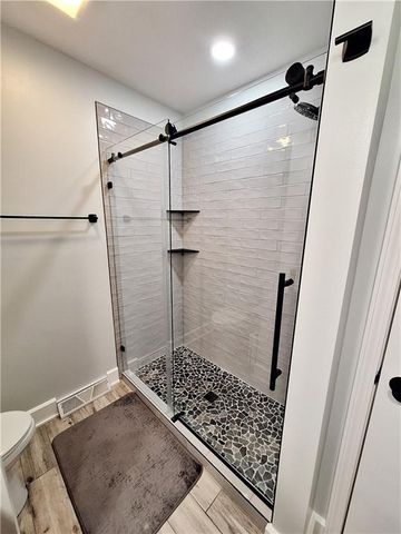 10283 Haskins Street, Lenexa, KS 66215