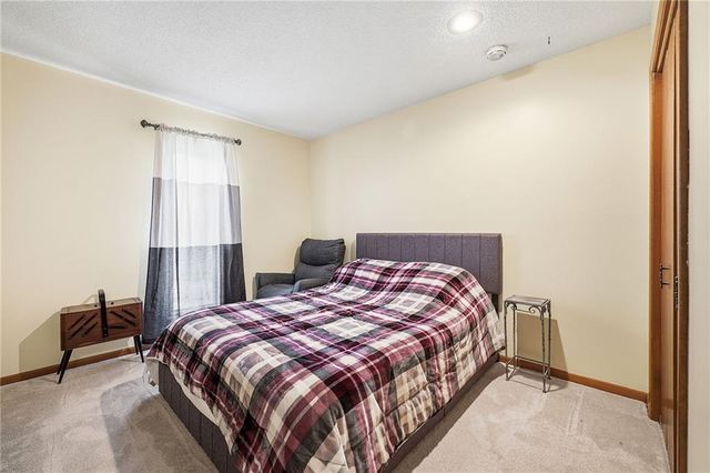 10283 Haskins Street, Lenexa, KS 66215