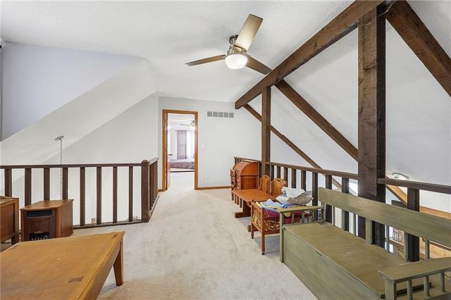 10283 Haskins Street, Lenexa, KS 66215