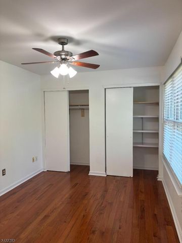 53 Boxgrove Pl, Franklin Twp., NJ 08873