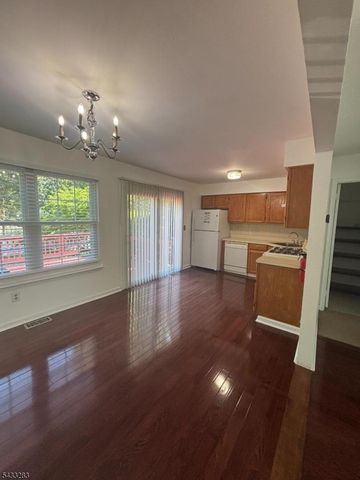 53 Boxgrove Pl, Franklin Twp., NJ 08873