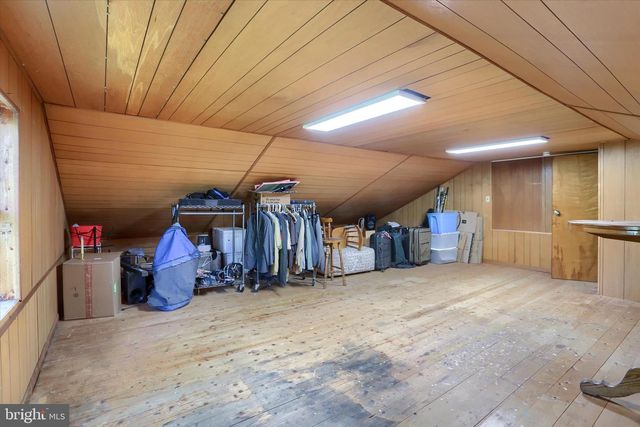 1401 LA CARR LN, Dauphin, PA 17018