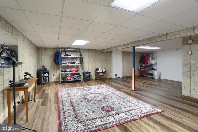1401 LA CARR LN, Dauphin, PA 17018
