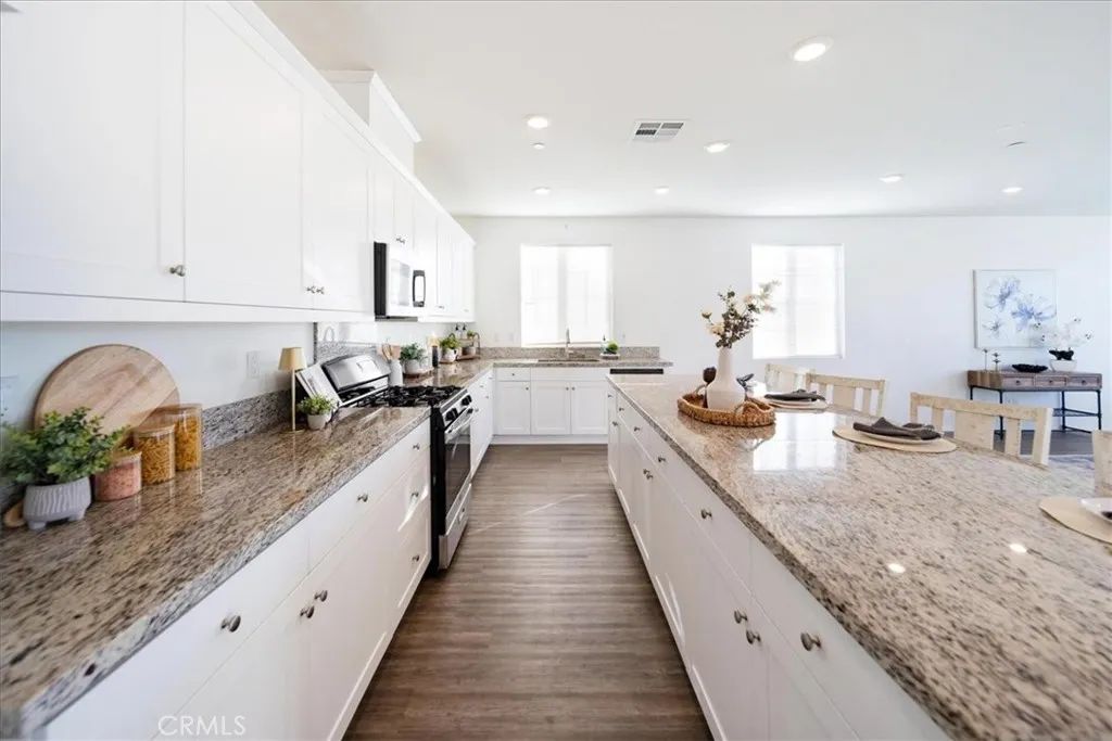 1797 Old Wagon, Hemet, CA 92545