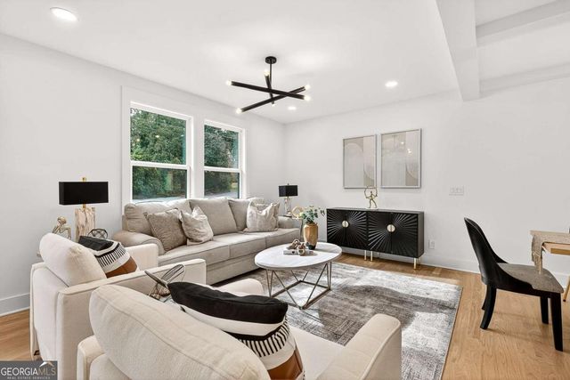 245 Doeskin Trail SE, Smyrna, GA 30082