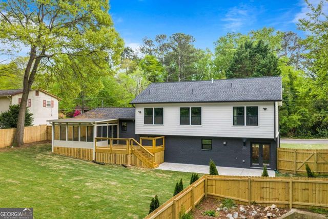 245 Doeskin Trail SE, Smyrna, GA 30082