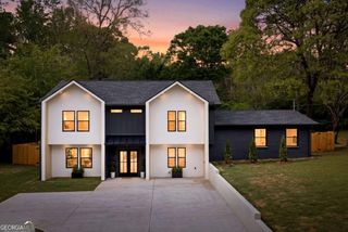 245 Doeskin Trail SE, Smyrna, GA 30082