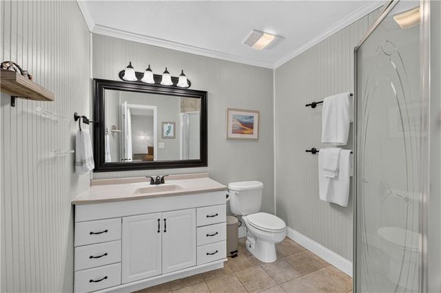 8004 W 64th Terrace, Mission, KS 66202