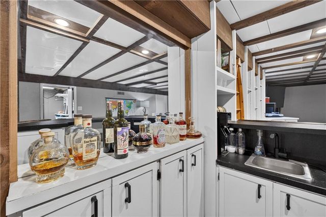 8004 W 64th Terrace, Mission, KS 66202