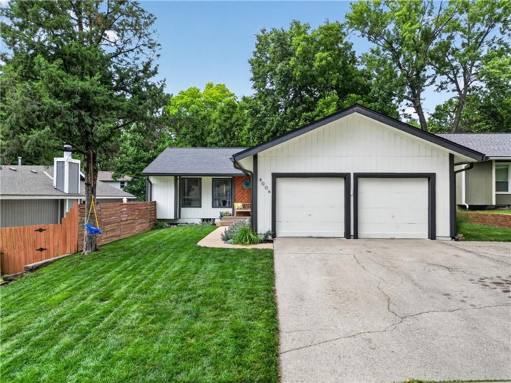 8004 W 64th Terrace, Mission, KS 66202