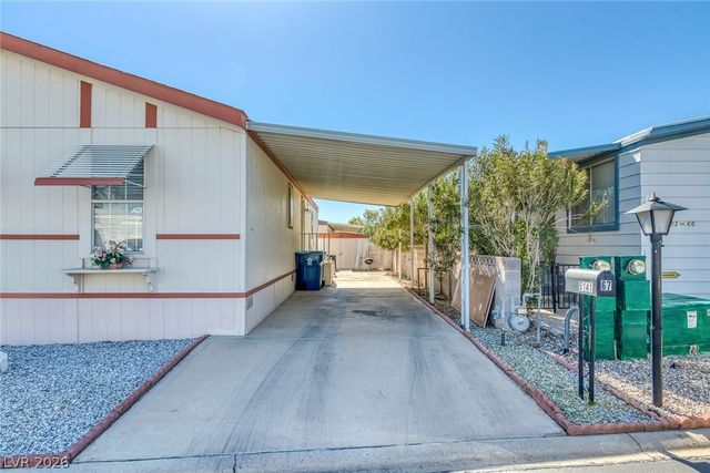 5141 Royal Drive, Las Vegas, NV 89103