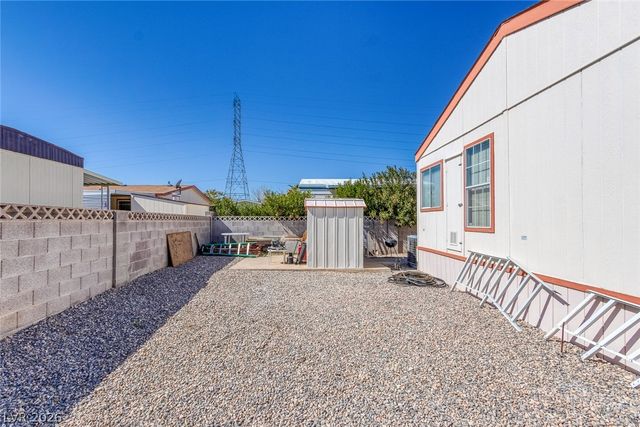 5141 Royal Drive, Las Vegas, NV 89103