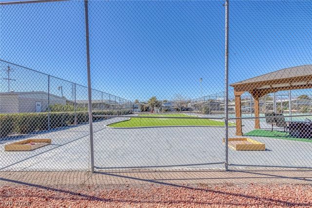 5141 Royal Drive, Las Vegas, NV 89103