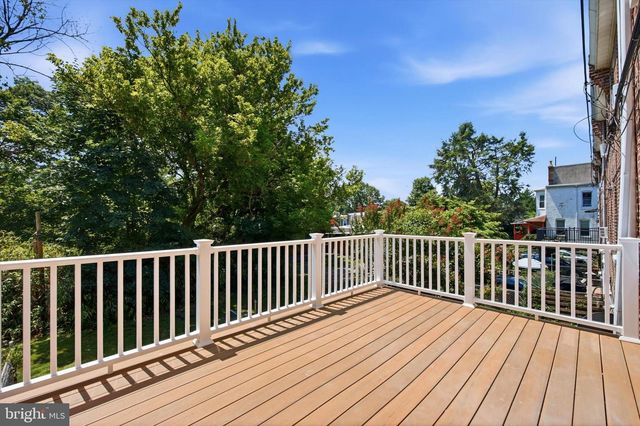 258 ROCHELLE AVE, Philadelphia, PA 19128