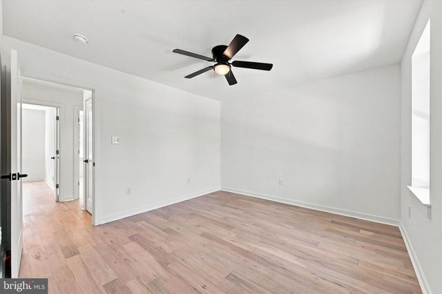 258 ROCHELLE AVE, Philadelphia, PA 19128