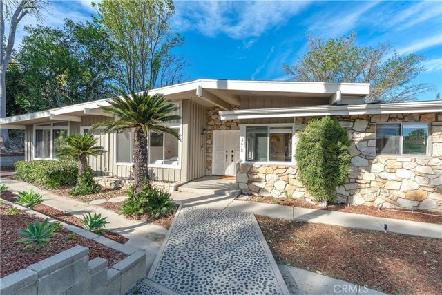 5618 Wilhelmina Avenue, Woodland Hills, CA 91367