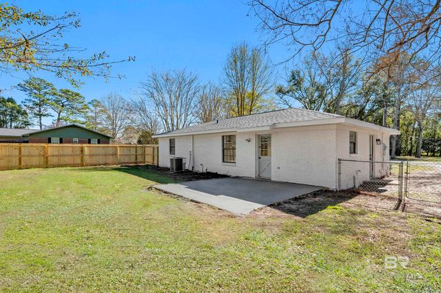 4108 Chicago Avenue, Loxley, AL 36551