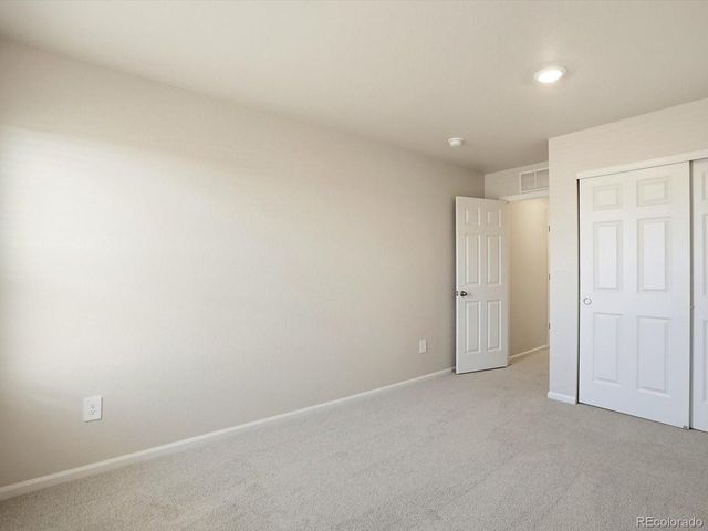 1216 Spring Creek Dr, Windsor, CO 80550