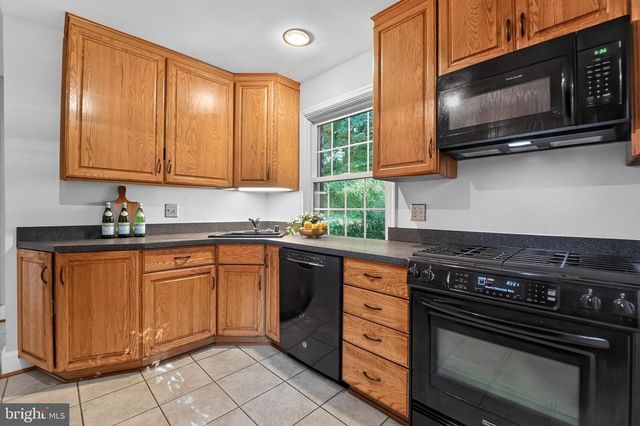 1110 BELLEMORE RD, Baltimore, MD 21210