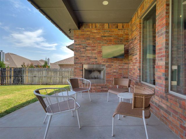4217 Armstead Avenue, Edmond, OK 73012
