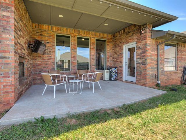 4217 Armstead Avenue, Edmond, OK 73012