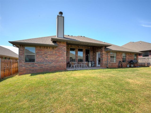4217 Armstead Avenue, Edmond, OK 73012