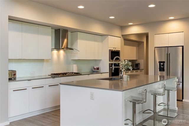 11574 Arrowhead Drive, Gig Harbor, WA 98332