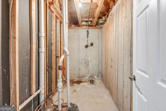 980 Charter Club Drive, Lawrenceville, GA 30043