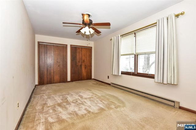 16 Wilson Terrace, Waldwick, NJ 07463