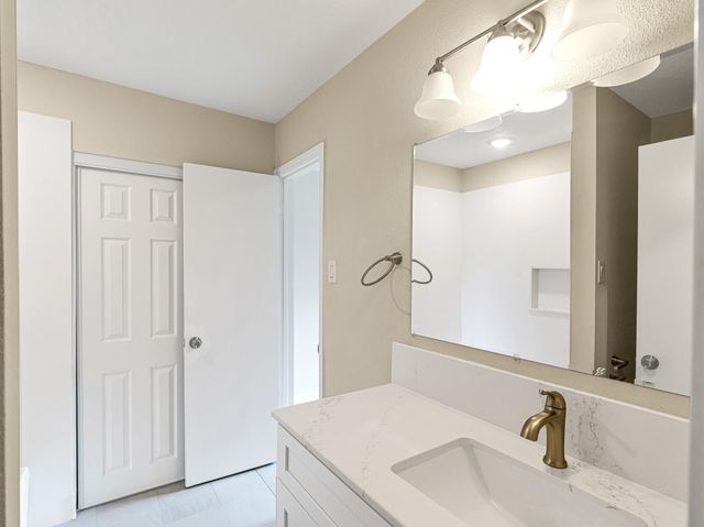 9254 Autumnsong Drive, Houston, TX 77064