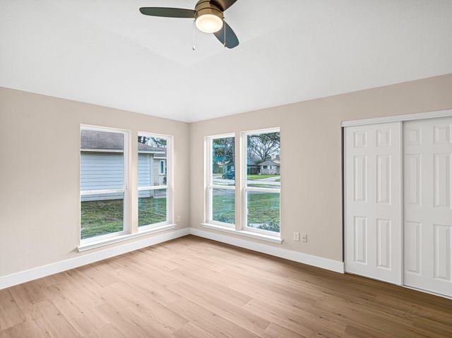 9254 Autumnsong Drive, Houston, TX 77064