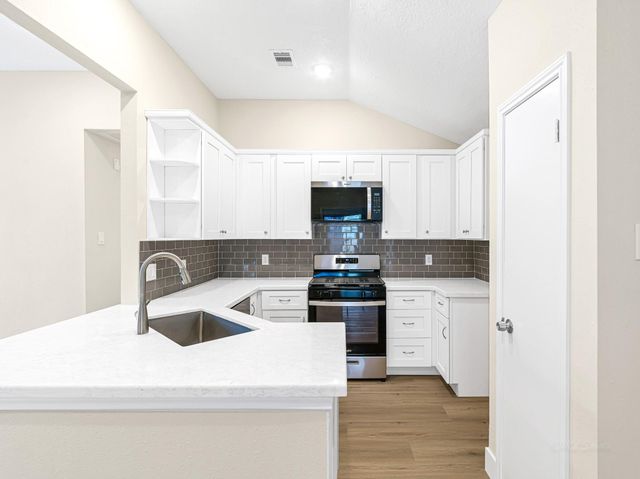 9254 Autumnsong Drive, Houston, TX 77064