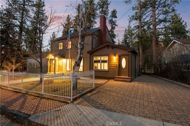 42554 Juniper Drive, Big Bear Lake, CA 92315