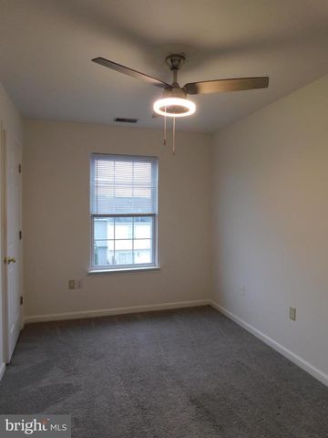 102 ZEPHYR LN, Winchester, VA 22602