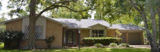 135 Singleton Street, Jones Creek, TX 77541
