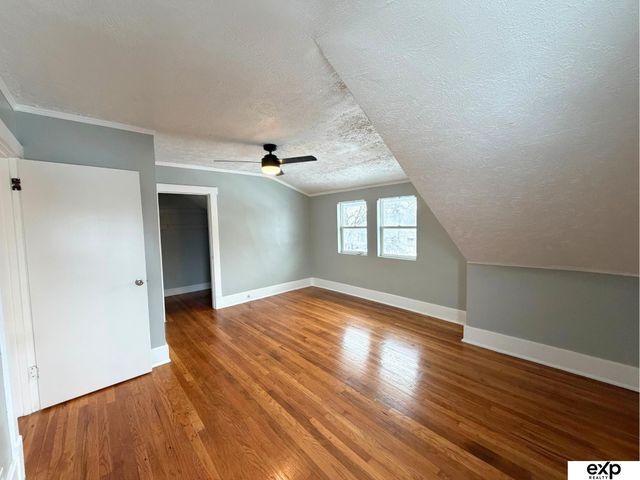 4740 N 40th Avenue, Omaha, NE 68111